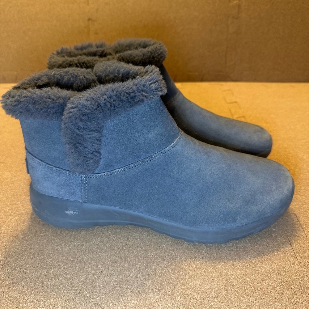 Skechers On-the-GO Joy Bundle Up Charcoal Grey Suede Faux Fur‎ Boots 15501W Sz 9